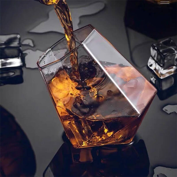 Diamond Whiskey Decanter Set With 2/4 Diamond Glasses